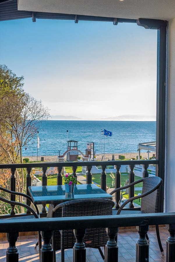 Georgalas Sun Beach Rooms Nea Kallikrateia Exterior photo