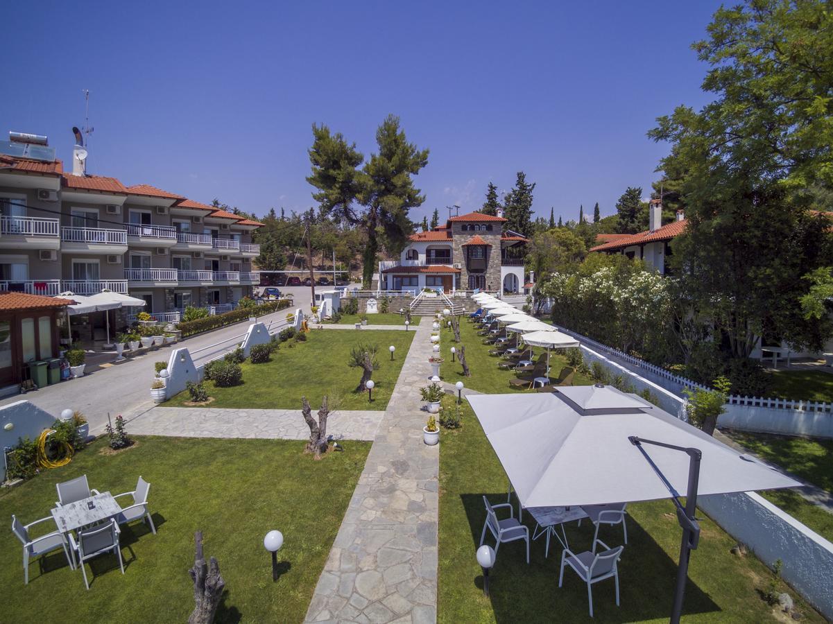 Georgalas Sun Beach Rooms Nea Kallikrateia Exterior photo