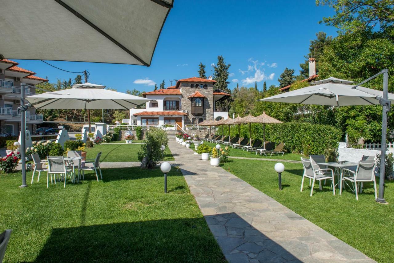 Georgalas Sun Beach Rooms Nea Kallikrateia Exterior photo